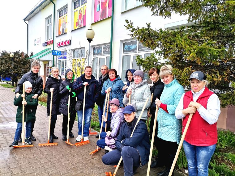 Коллективный вклад в общее дело – как прошел республиканский субботник в инспекциях МНС Гомельской области